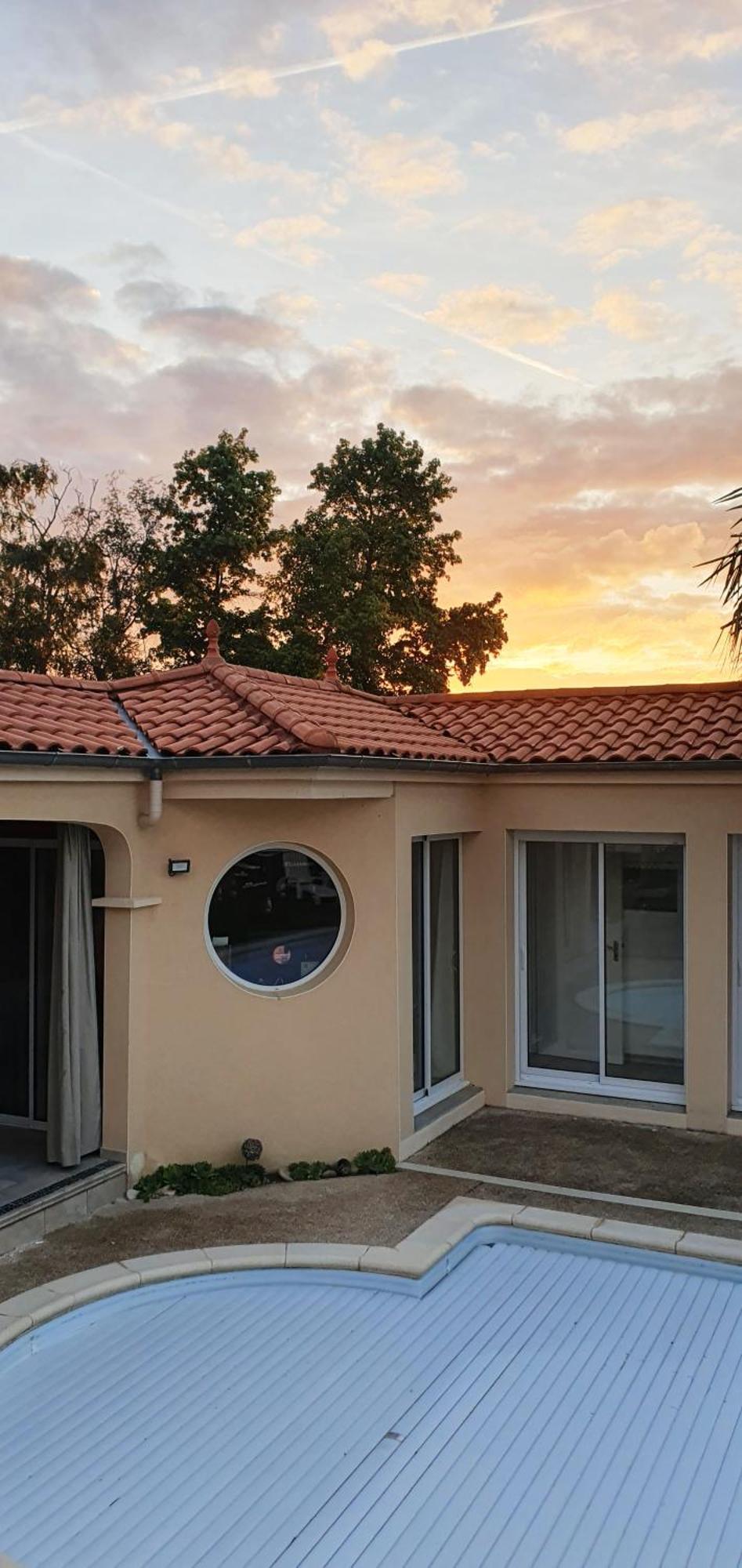 A La Topaze #Gite Calme #3 Pers #Piscine Privee #Cholet #Wifi Haut Debit #Preau #Cholet #Parc Japonais #Puy Du F Ou Le May-sur-Evre מראה חיצוני תמונה